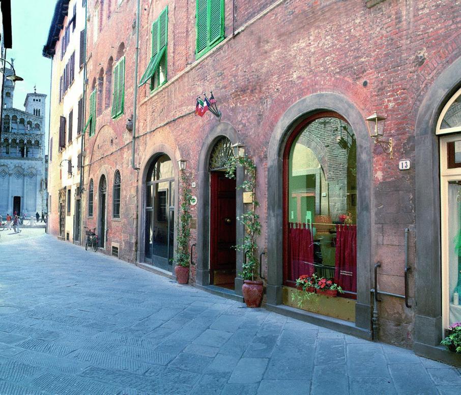 Piccolo Hotel Puccini Lucca Exterior foto